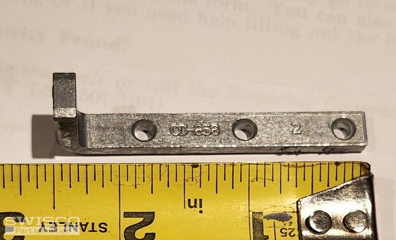 CD-858 pivot bar