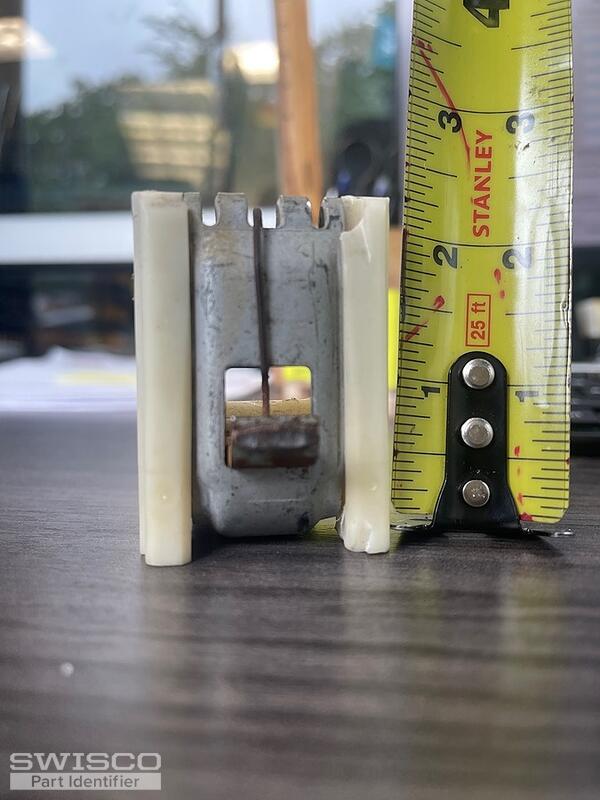pivot shoe carrier assembly