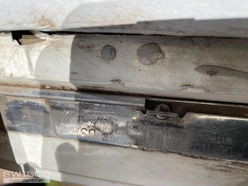 sill hinge set