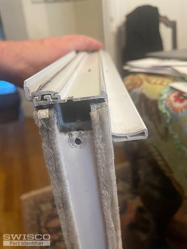 pivot bar area