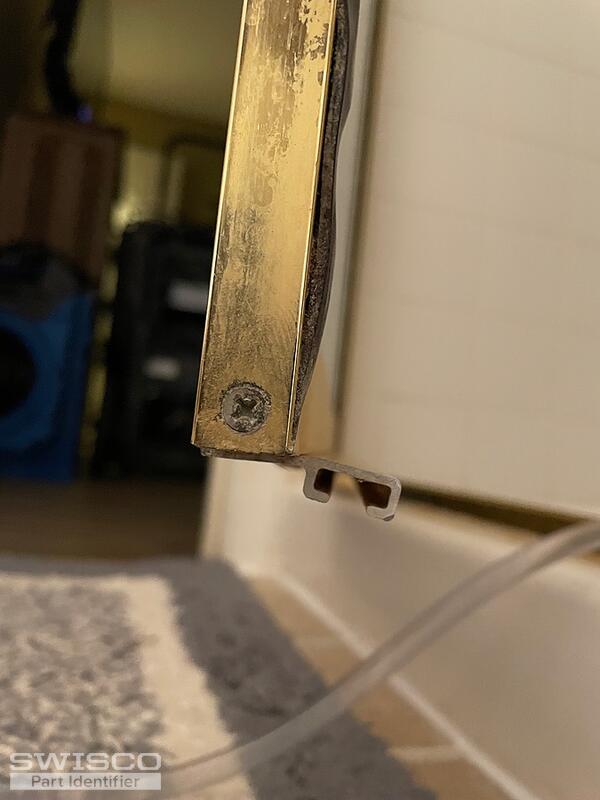 Shower sweep insert