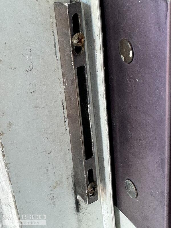 screen door keeper