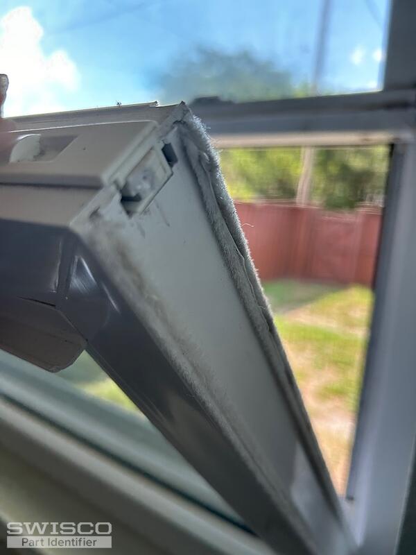 tilt latch