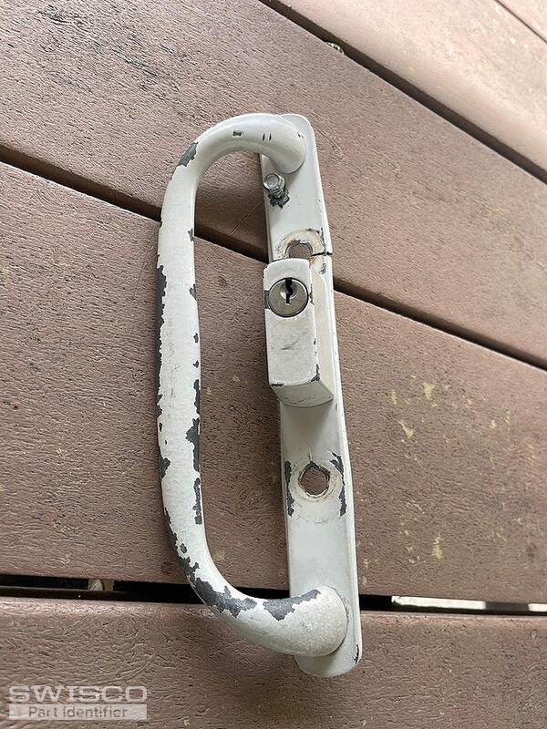 keyed exterior pull