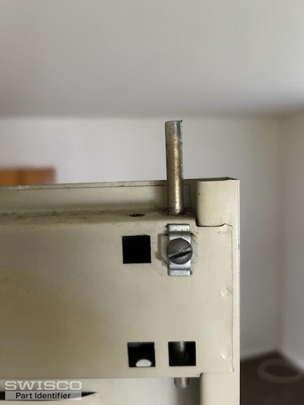 bifold pin