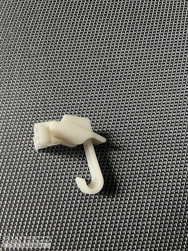Lens clips