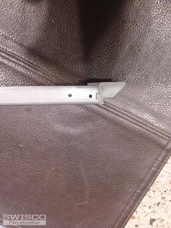 rivetless top fitting