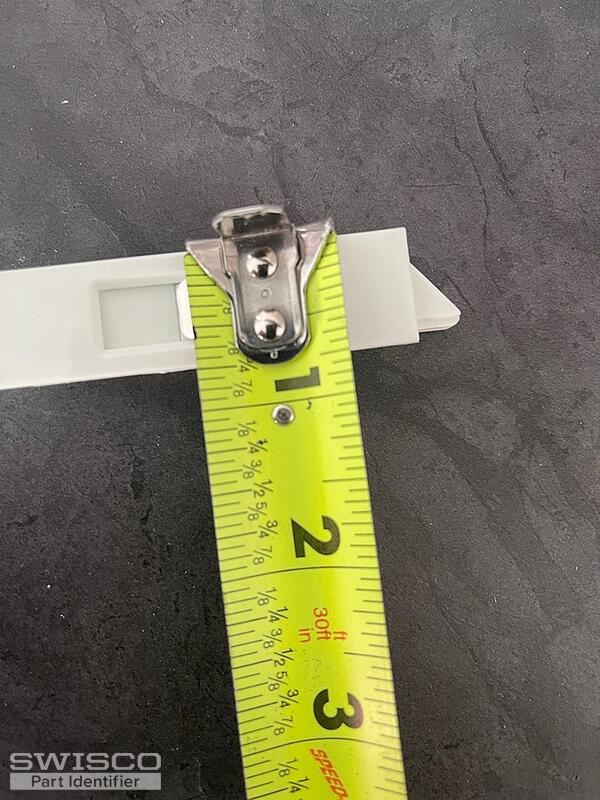 Tilt latch