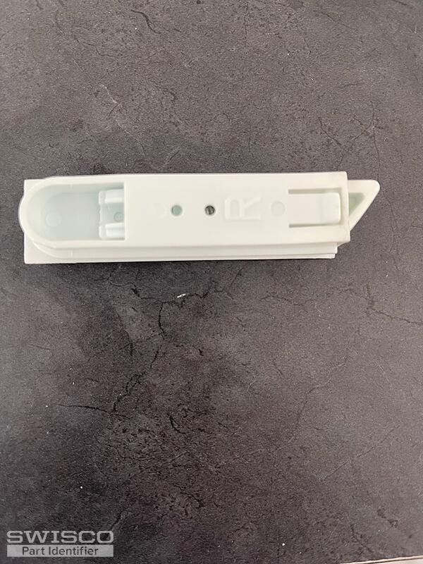 Tilt latch