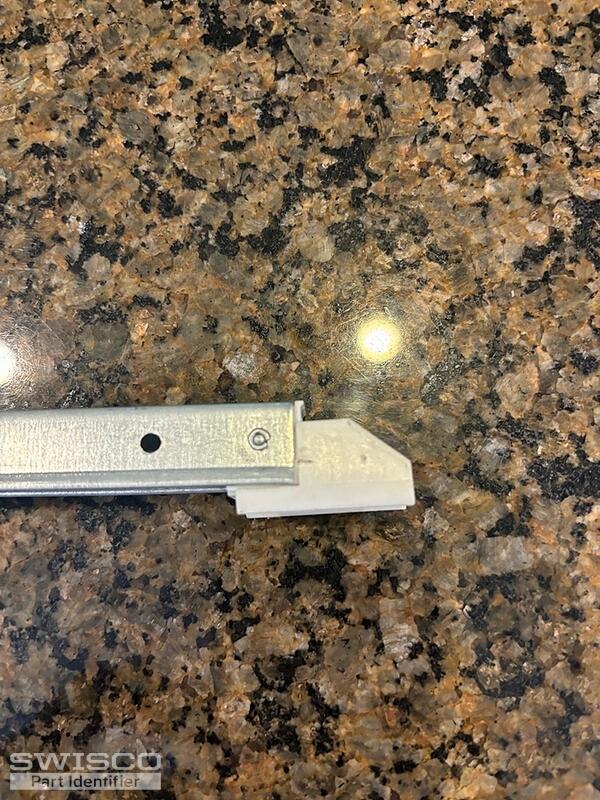 side of wingless fitting