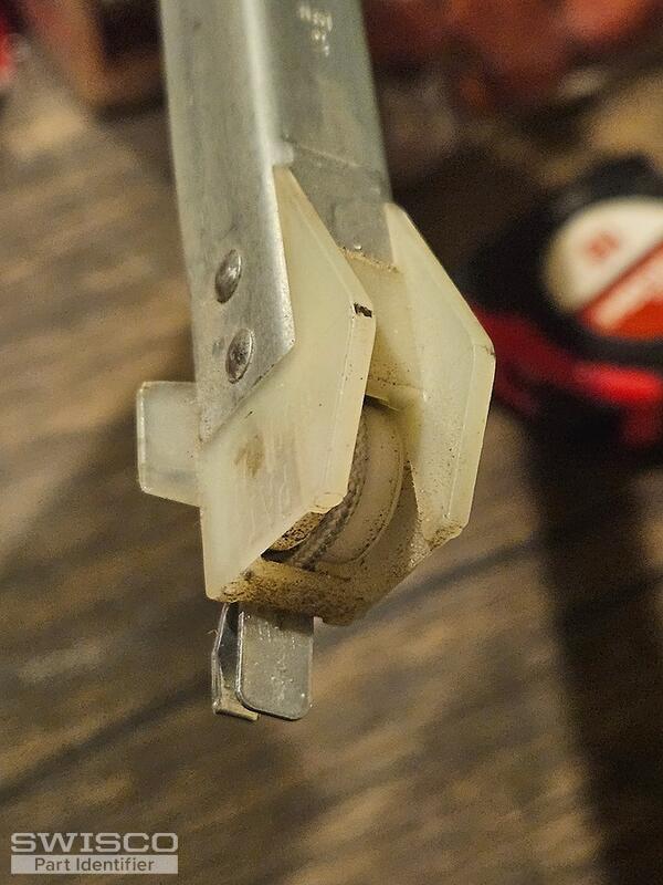 winged bottom pulley shoe
