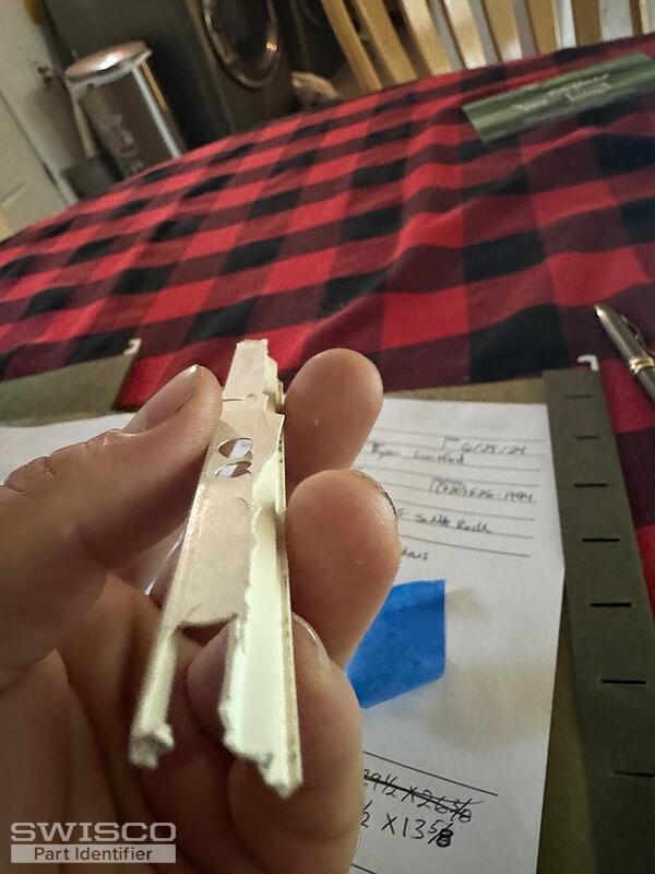 cracked glazing bead