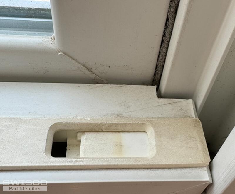 tilt latch