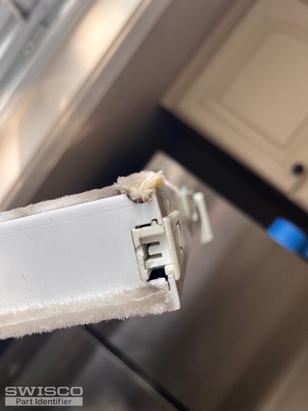 tilt latch