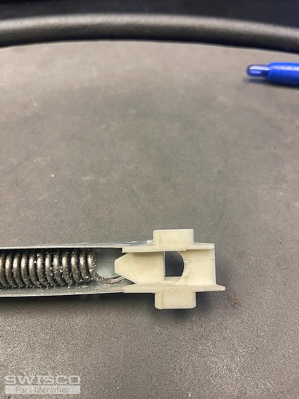 rivetless top fitting
