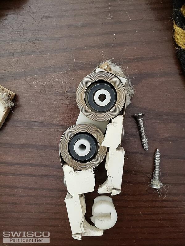 pivot shoe