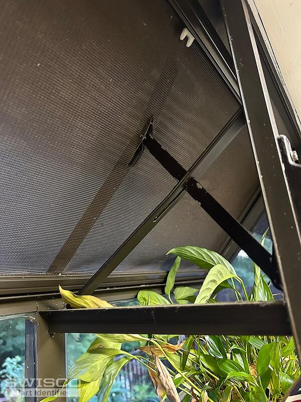 garden window arms