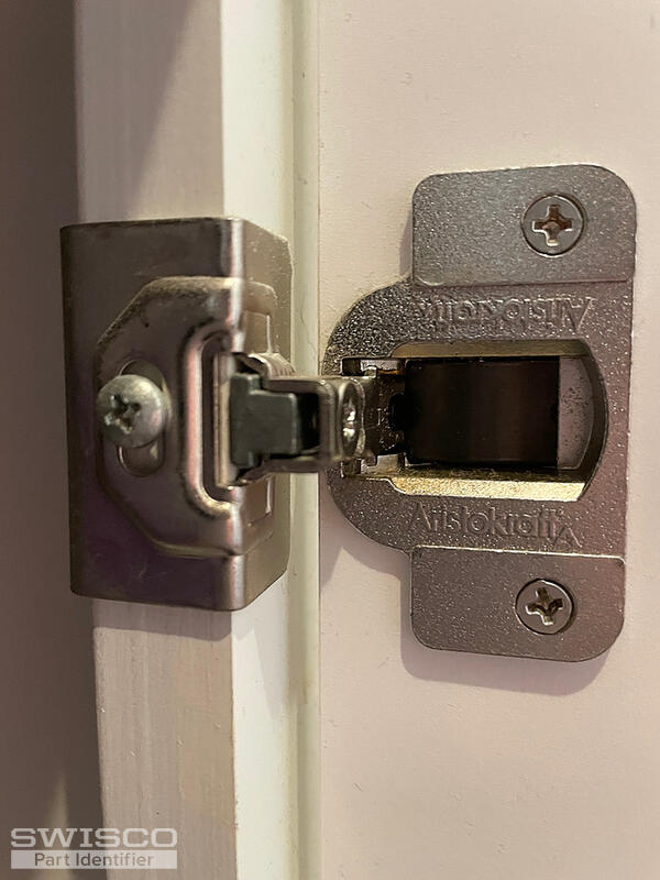 Aristokraft cabinet hinge