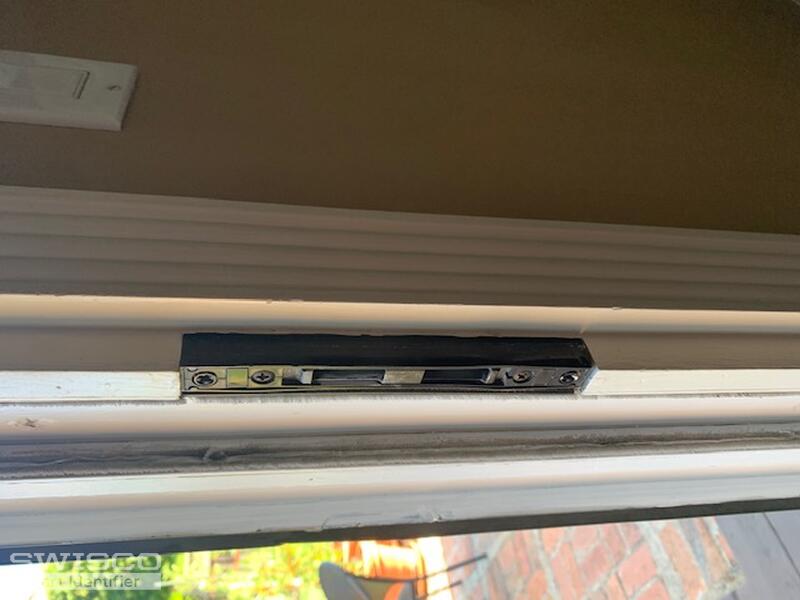 door frame lock3