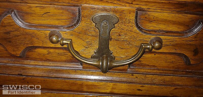 Heredon Dresser drawer pull