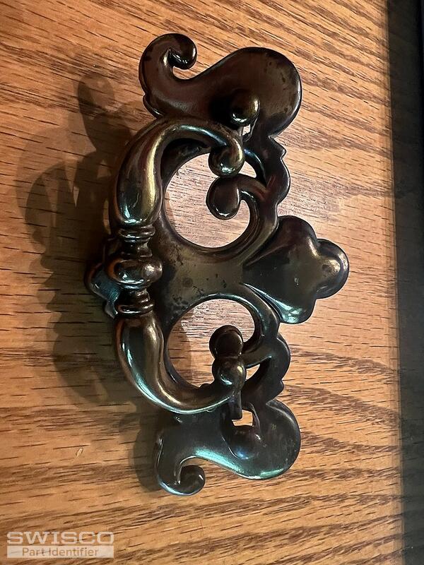 Dresser Hardware 3 inch