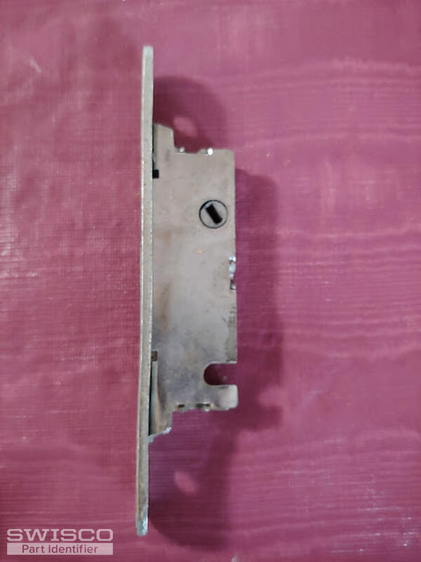 locking unit 2
