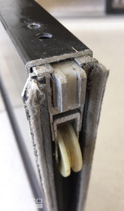slider roller 3x8