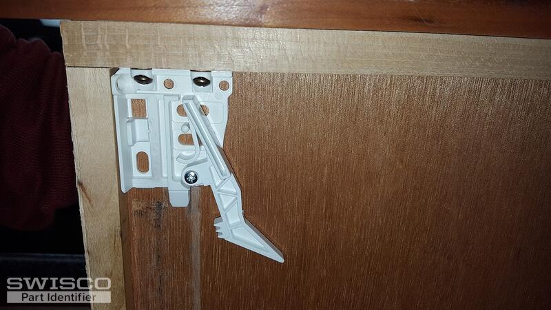 Corner brackets
