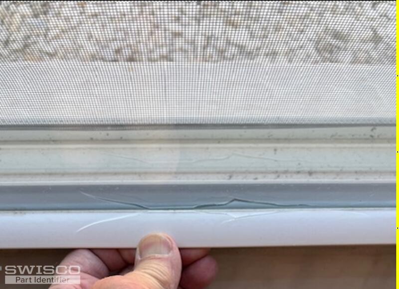 Bottom Lift Rail
