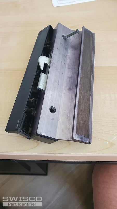 right side lock handle