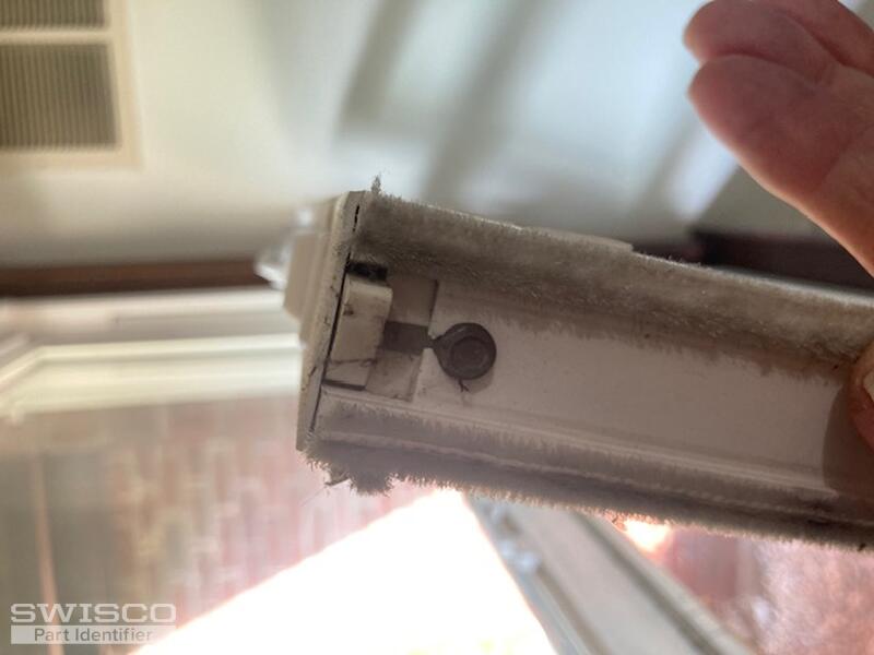 Screw o s lower sash