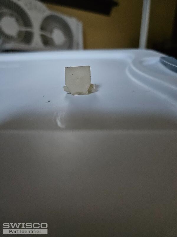 pivot retainer