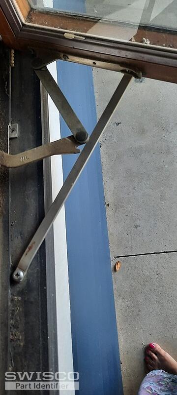 casement hinge