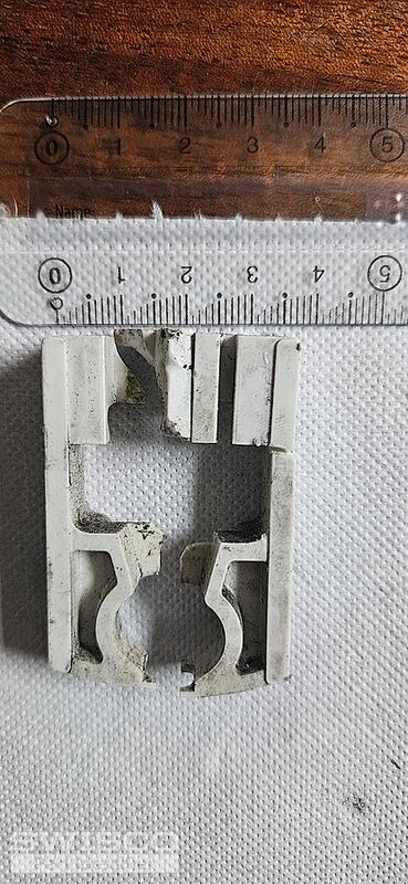 pivot shoe