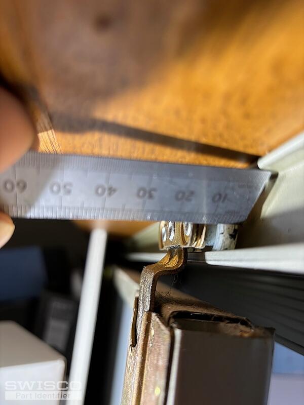 169781 - Johnson robe rollers.3