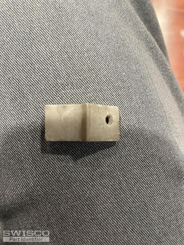 Storm window clip