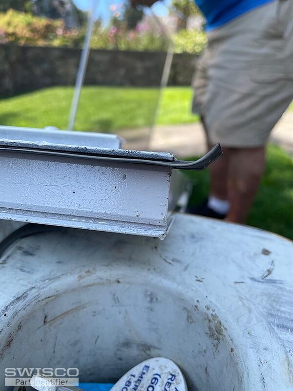 sweep seal