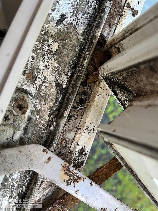hinge shoe