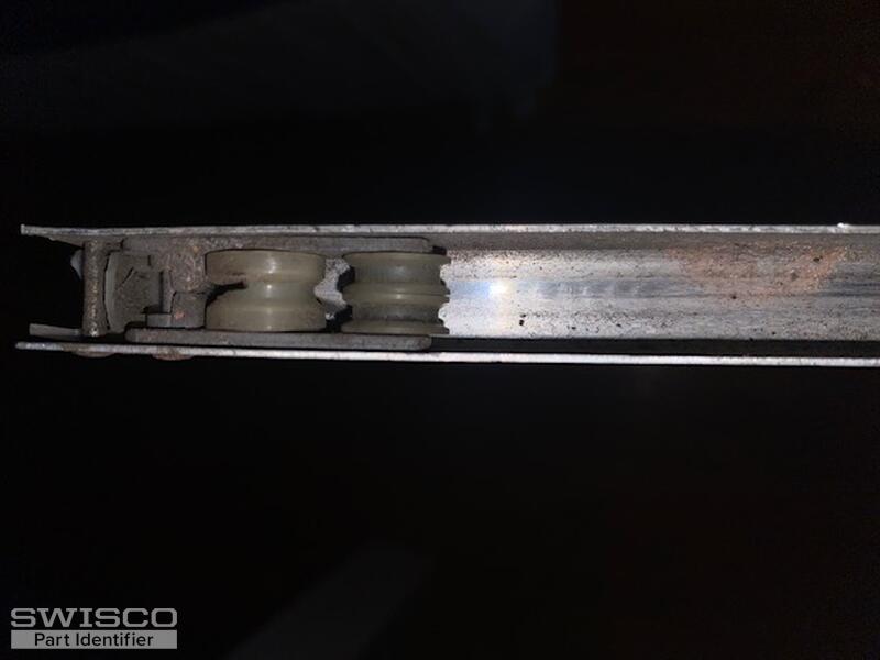bottom pulley