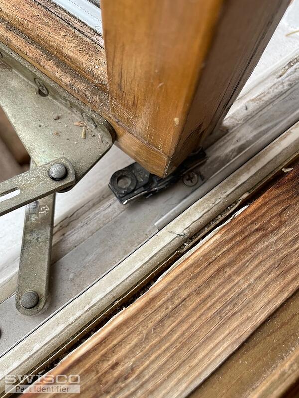 casement hinge shoe