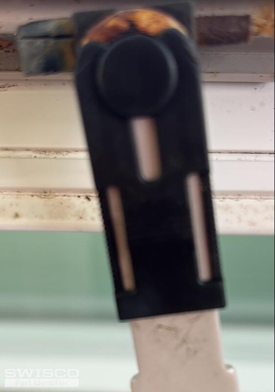 under arm clip