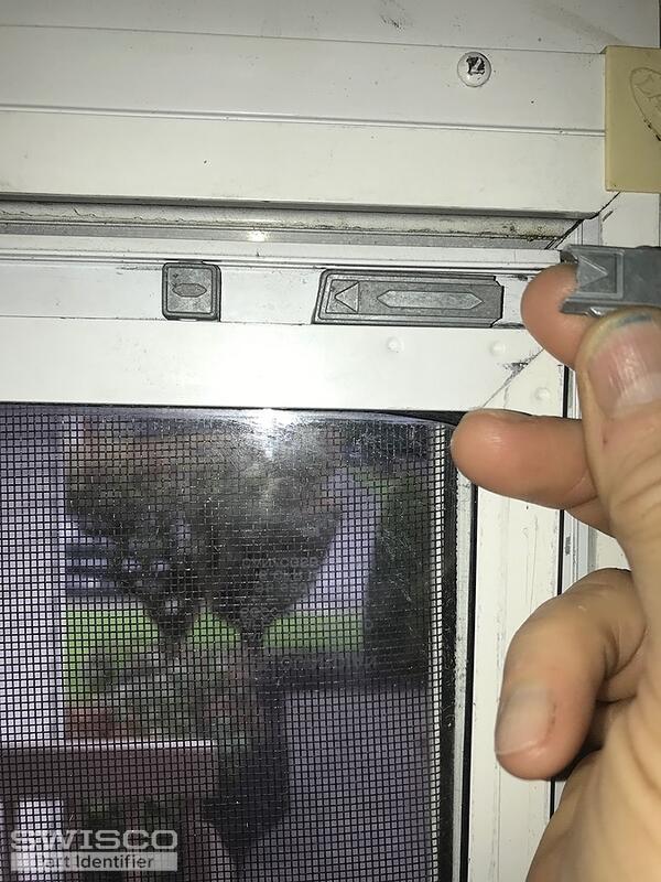 larson storm latch