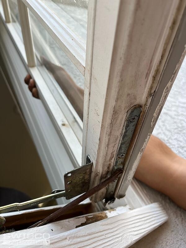 undermount hinge