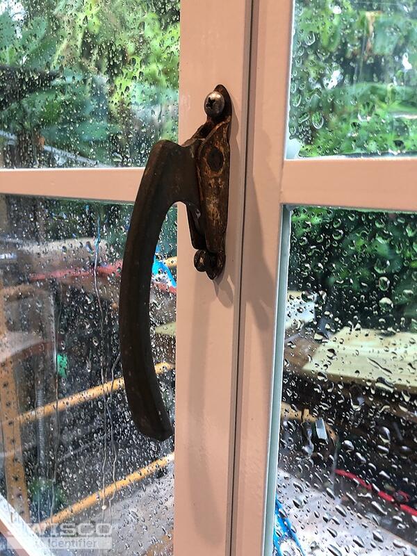 locking handle