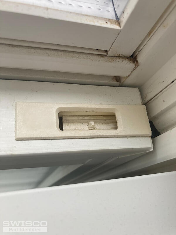 Right Tilt Latch installed