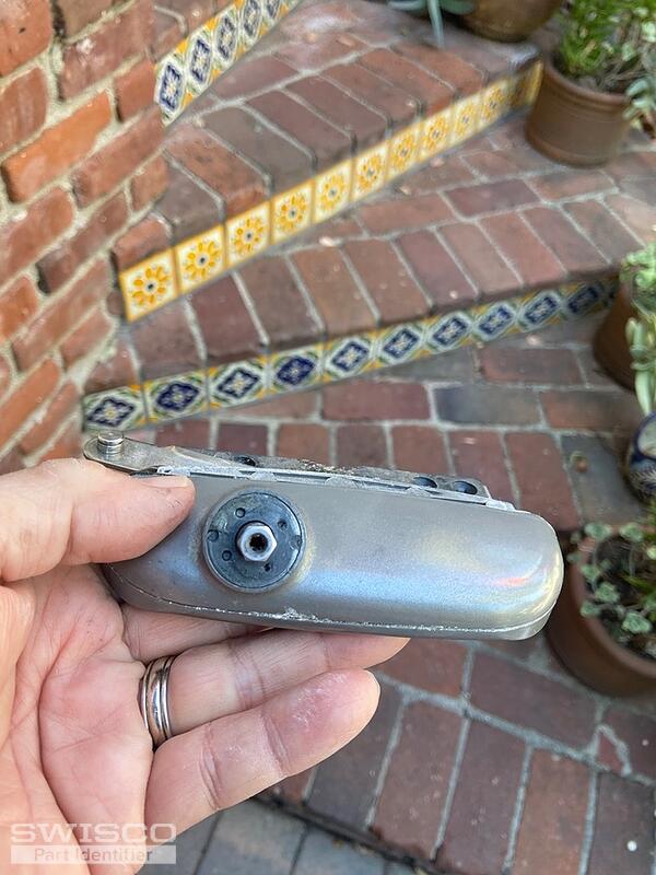 D64628C0-3657-4E27-9E63-7E3FC3436D99