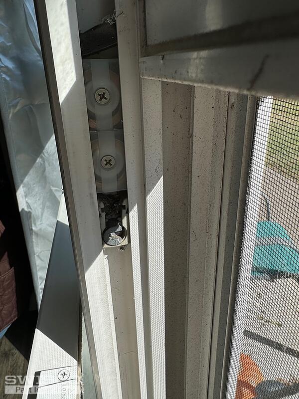 Window shoe