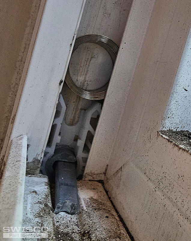 pivot shoe
