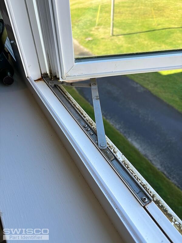 4 bar hinge