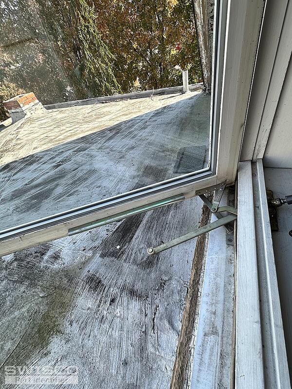casement window arms